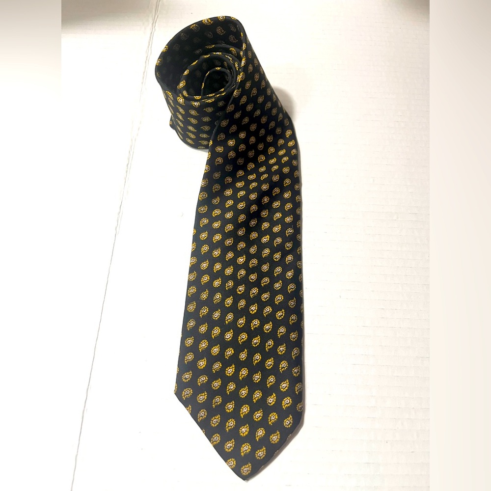 Vintage Brooks Brothers 100% Silk Necktie Black‎ Yellow Geometric